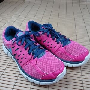 Nike Womens Flex Fitsole 2013 Running Shoes 580440-601 Low Top Lace Up 8.5 pink.